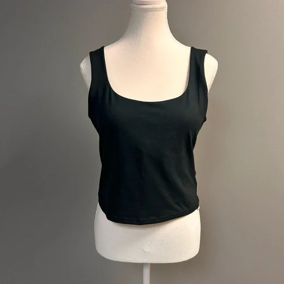 NWT 🔥Fabletics🔥Oasis Twist Built In Bra Tank Top Size Large​​​ - Picture 3 of 5